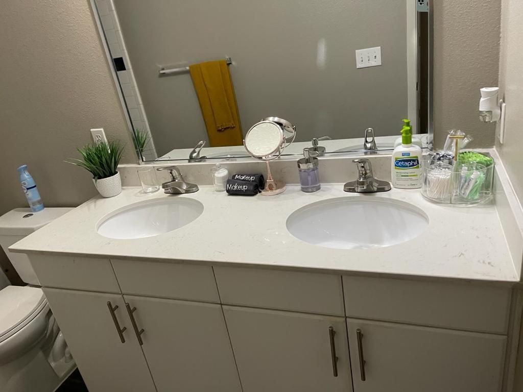 Charming 1,100 Sq Ft Apartment Near To The Shops At Legacy 플레이노 외부 사진